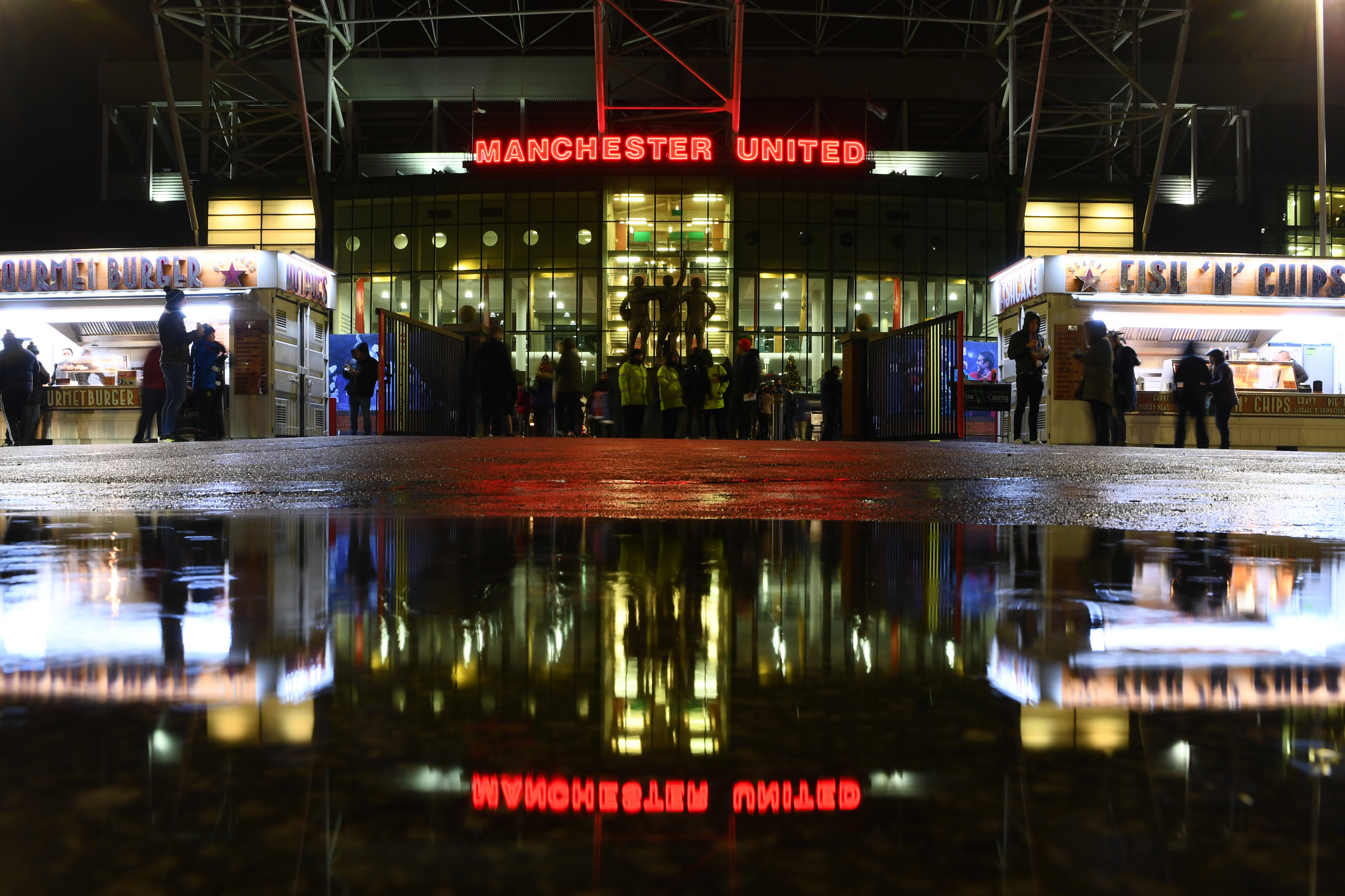 ผีแดง ปะทะ บอร์นมัธ: พรีวิว & ทำนายผล พรีเมียร์ลีกสุดสัปดาห์นี้!